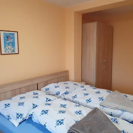 Zeleny Strom 3*