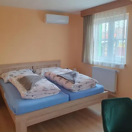Zeleny Strom Guest house