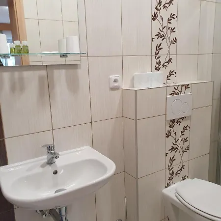 Zeleny Strom Gasthof 3*