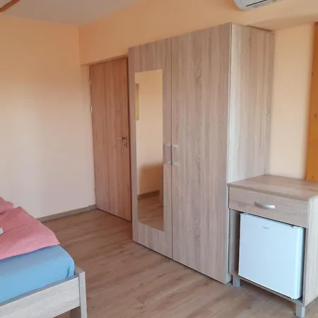 Zeleny Strom 3* Mikulov