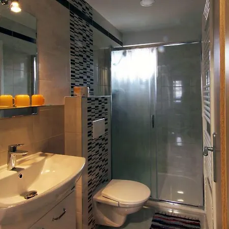 Zeleny Strom Guest house 3*