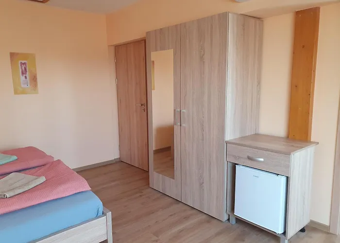 Zeleny Strom 3* Mikulov